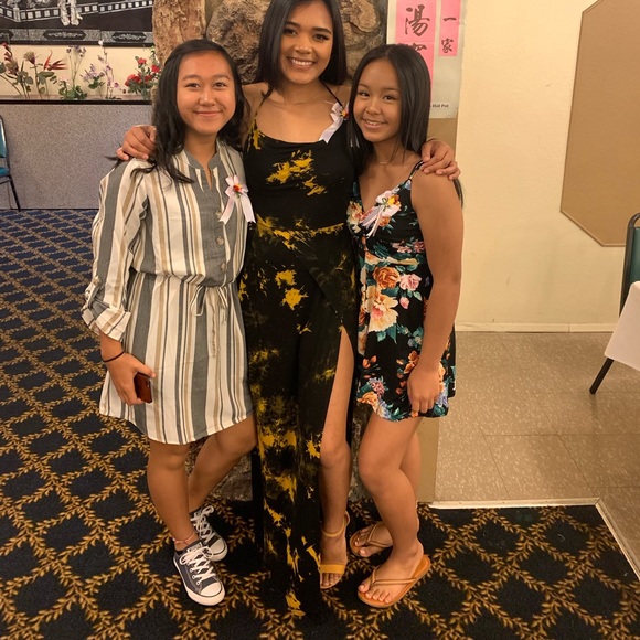 Dress - Picture 2 of 2